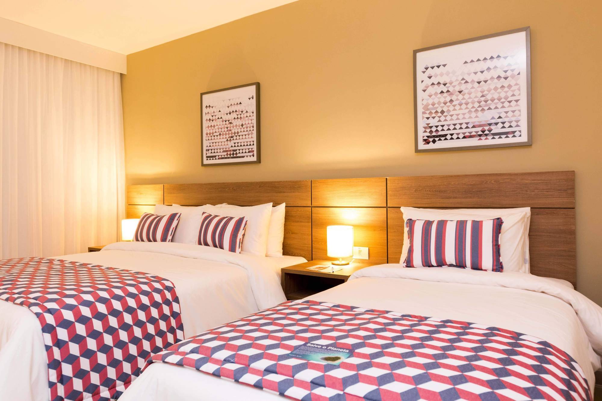 Tulip Inn 캄푸스 두스 고이타카지스 외부 사진
